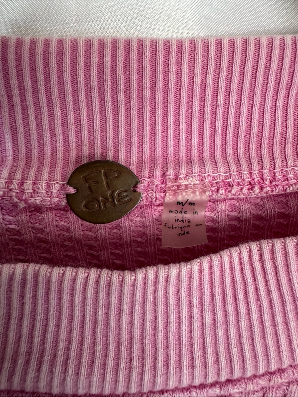 Free People FP One Interlaken Pink Waffle Knit Side Tie Thermal Top M - Picture 4 of 6